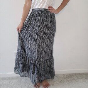 💘Candie's Black and White Long Lined Maxi Skirt Size Medium